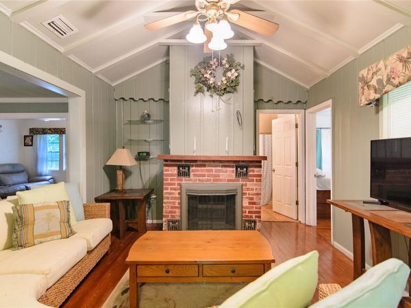 257 DESOTO AVENUE, DE LEON SPRINGS, FL 32130