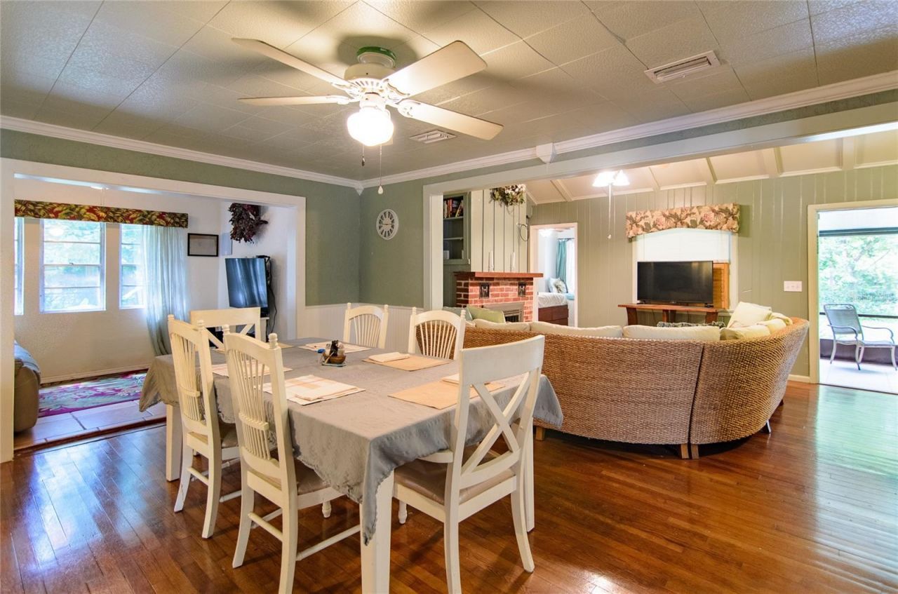 257 Desoto Avenue, De Leon Springs, FL 32130 Photo