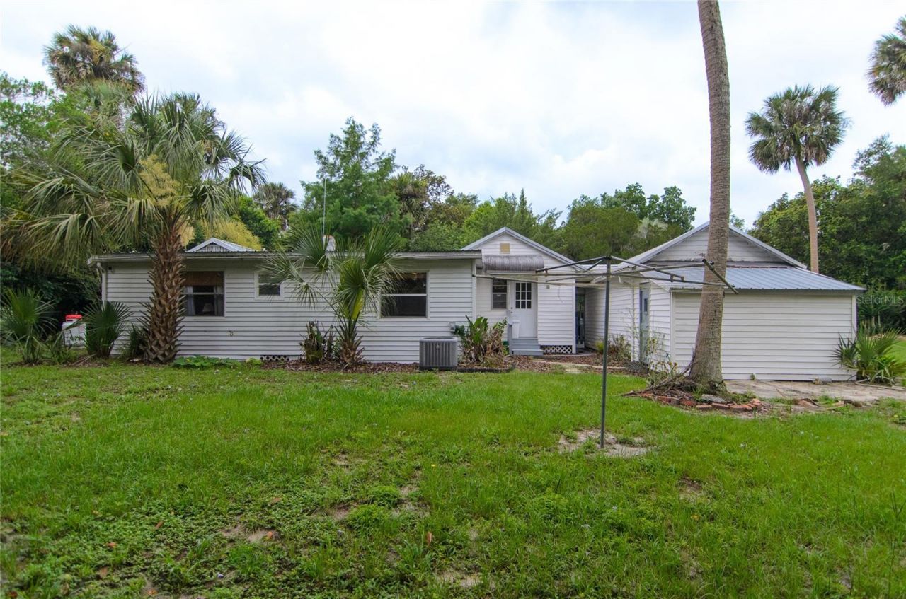 257 Desoto Avenue, De Leon Springs, FL 32130 Photo