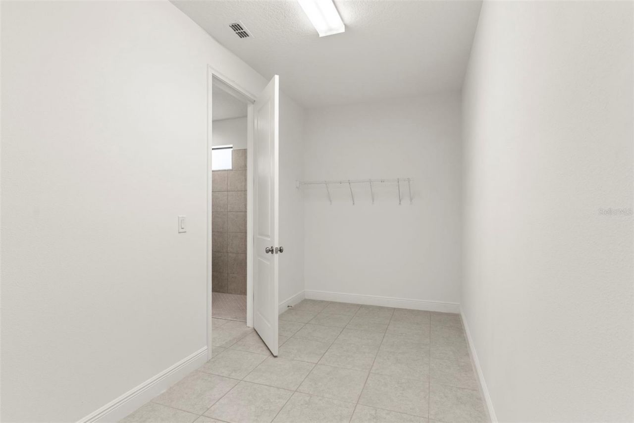 3918 Gaviota Drive , Sun City Center, FL 33573 Photo