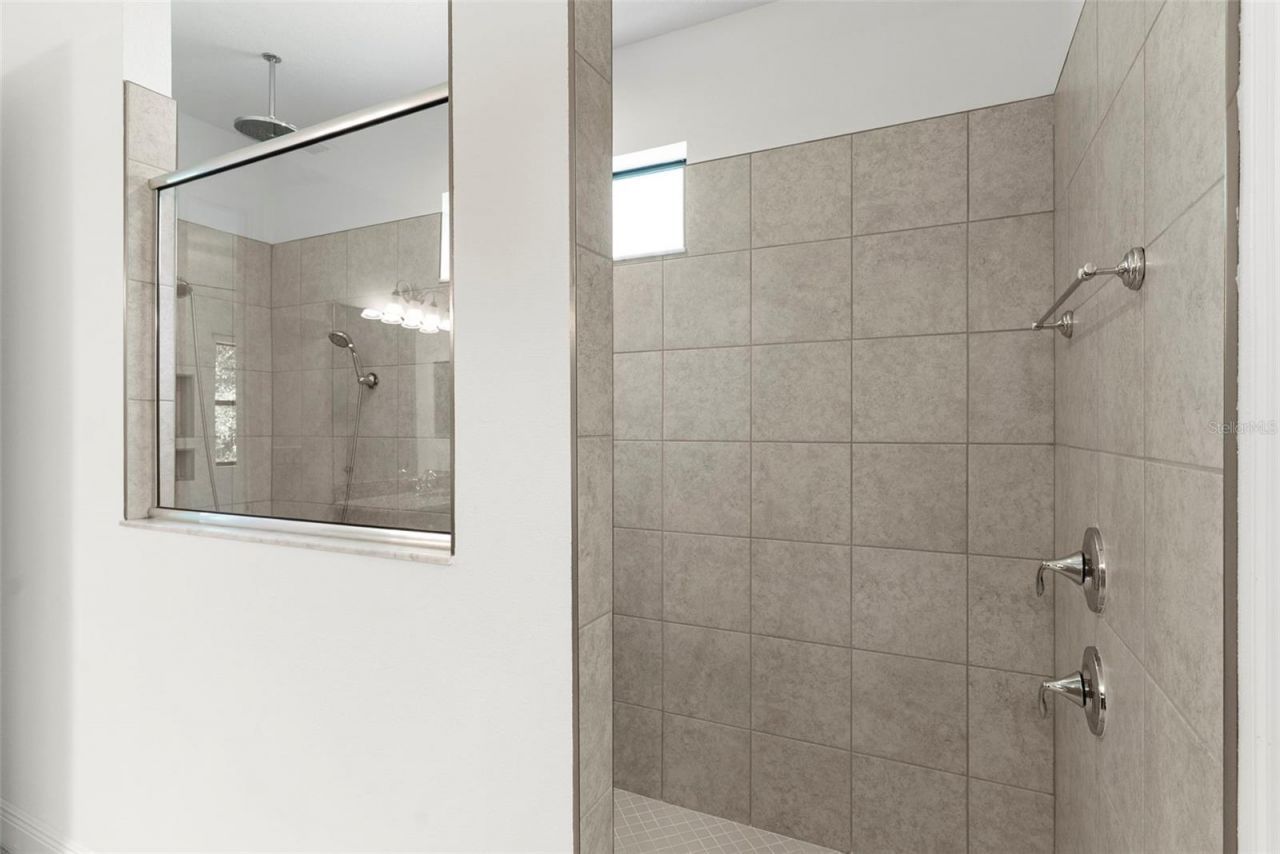 3918 Gaviota Drive , Sun City Center, FL 33573 Photo