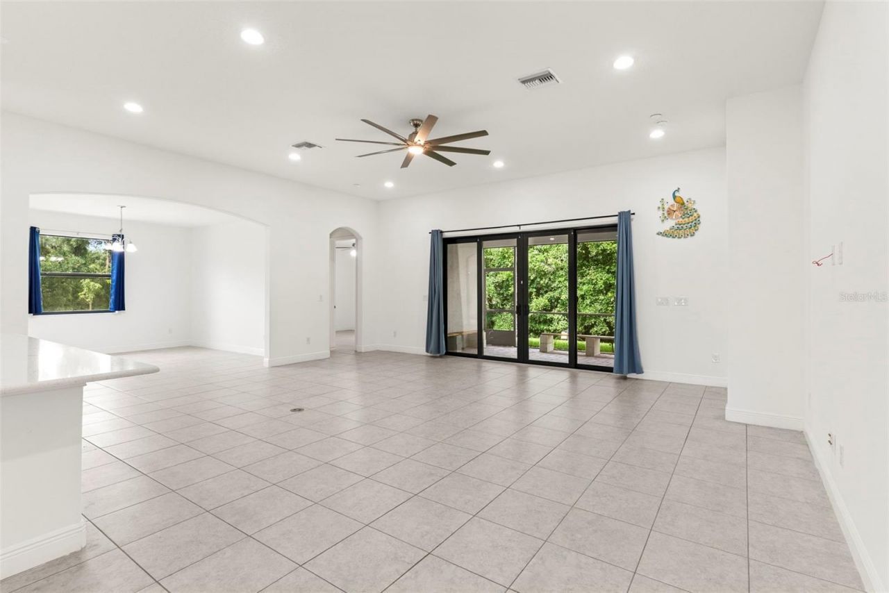 3918 Gaviota Drive , Sun City Center, FL 33573 Photo