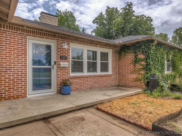 2433 Gary Place, Tulsa, OK 74114
