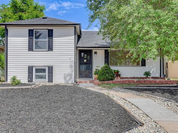 2348 Nome Street, Aurora, CO 80010