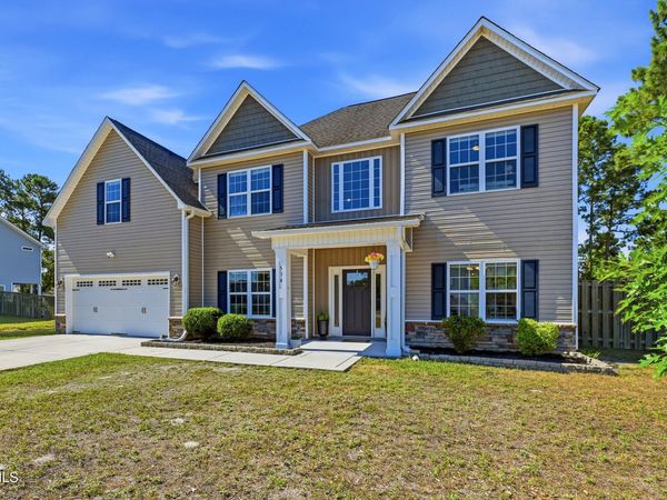 534 Saratoga Road , Sneads Ferry, NC 28460