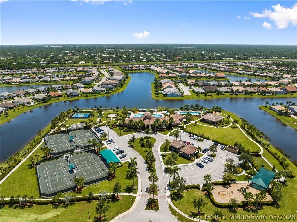 600 SE Villandry Way, Port Saint Lucie, FL 34984 Photo
