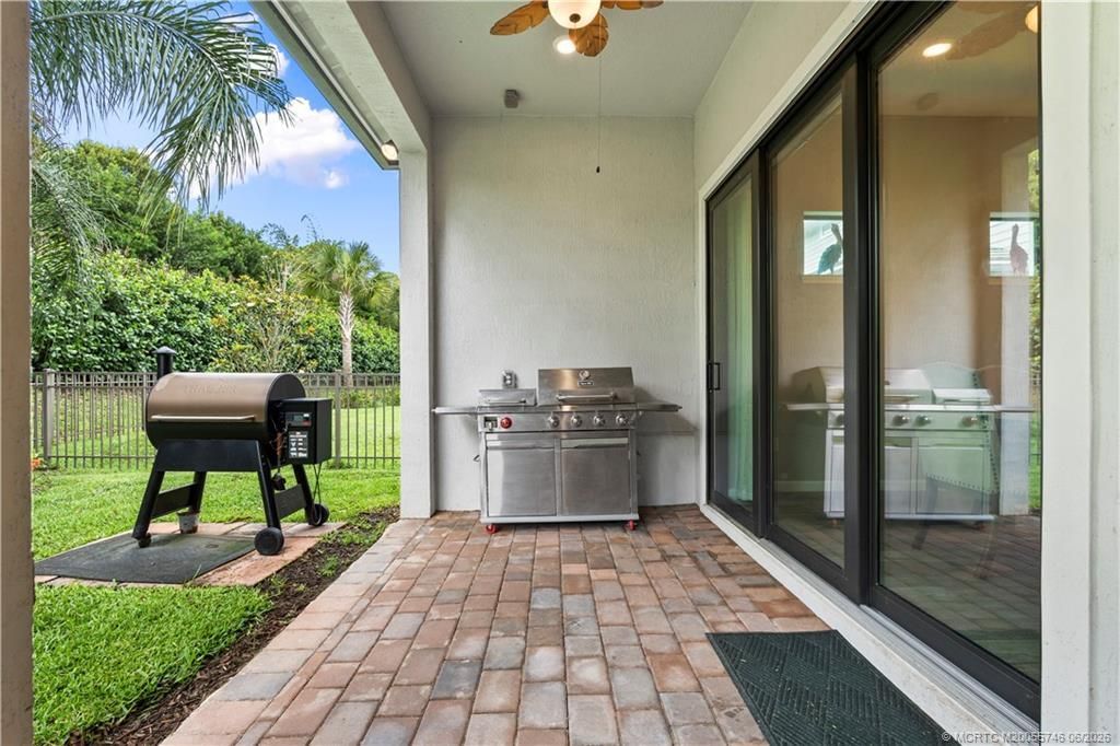 600 SE Villandry Way, Port Saint Lucie, FL 34984 Photo