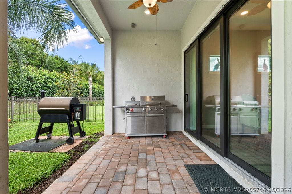 600 SE Villandry Way, Port Saint Lucie, FL 34984 Photo