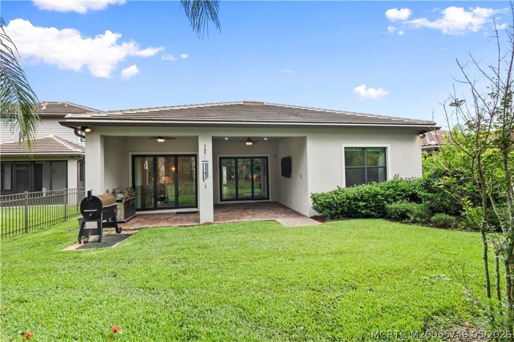 600 SE Villandry Way, Port Saint Lucie, FL 34984 Photo