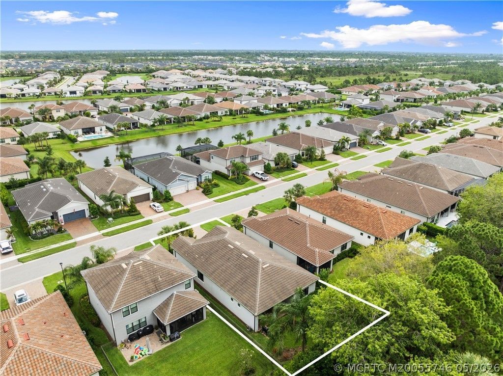 600 SE Villandry Way, Port Saint Lucie, FL 34984 Photo