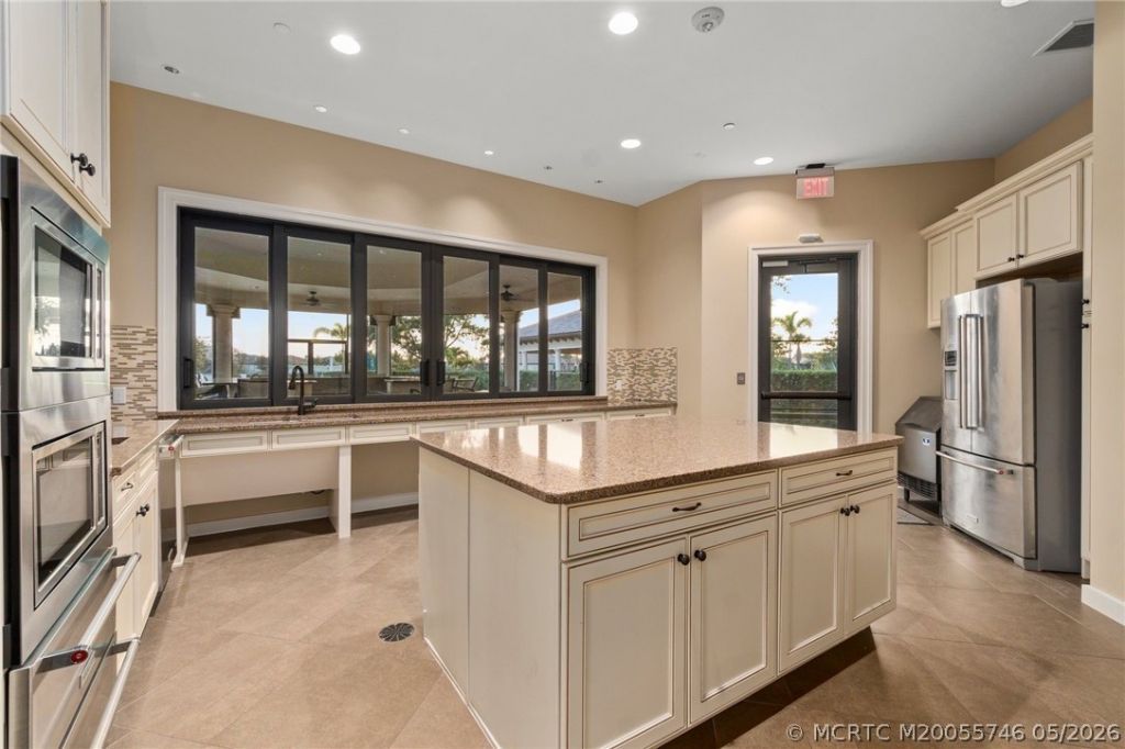 600 SE Villandry Way, Port Saint Lucie, FL 34984 Photo
