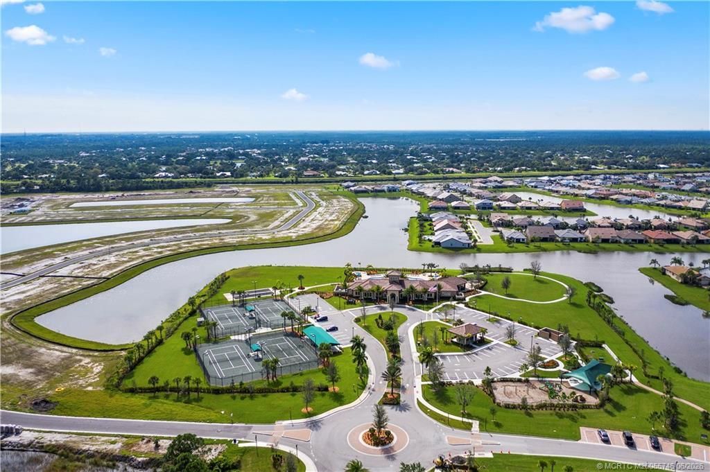 600 SE Villandry Way, Port Saint Lucie, FL 34984 Photo