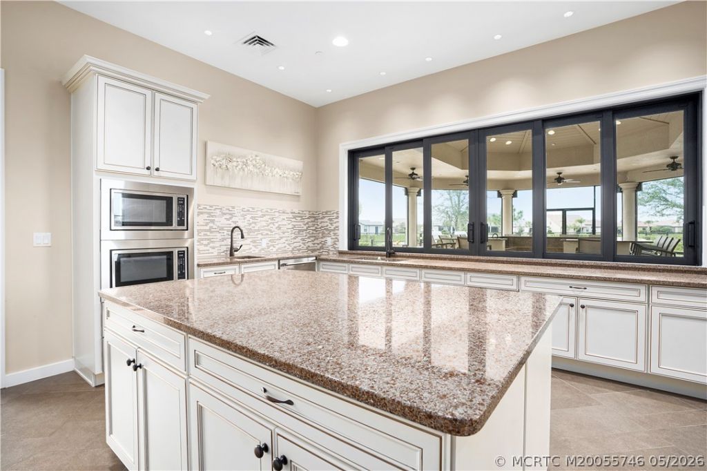 600 SE Villandry Way, Port Saint Lucie, FL 34984 Photo