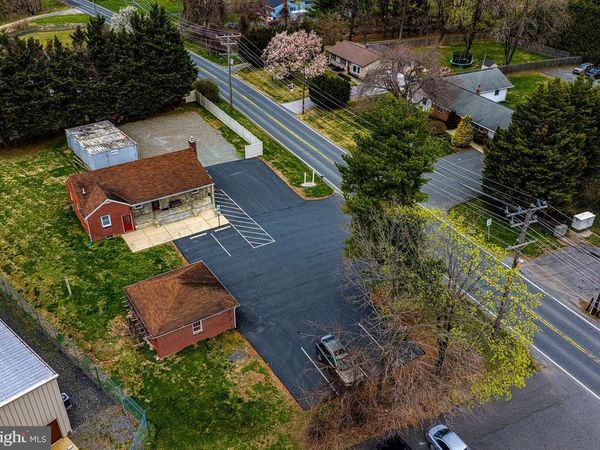 1379 W JARRETTSVILLE ROAD , JARRETTSVILLE, MD 21084