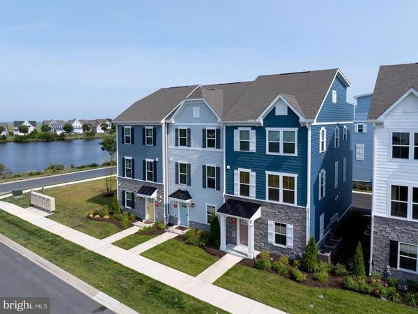 8662 S PARK DRIVE, Unit 2, BERLIN, MD 21811