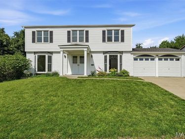 1737 Rosearbor Drive, St Louis, MO 63146