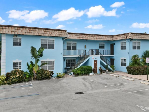 2701 NE 6th Avenue, Wilton Manors, FL 33334