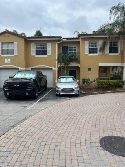 1040 Lake Shore Drive, Unit 105, Lake Park, FL 33403 Photo