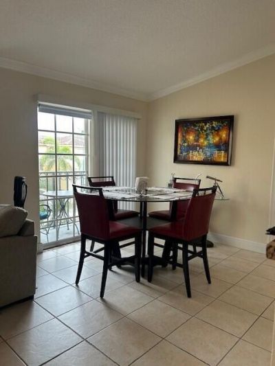 1040 Lake Shore Drive, Unit 105, Lake Park, FL 33403 Photo