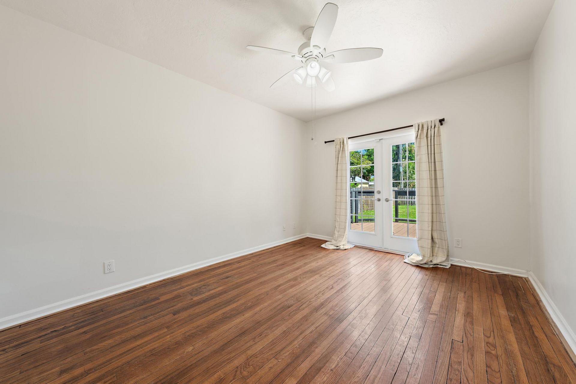 315 Hawthorne Drive, Lake Park, FL 33403 Photo
