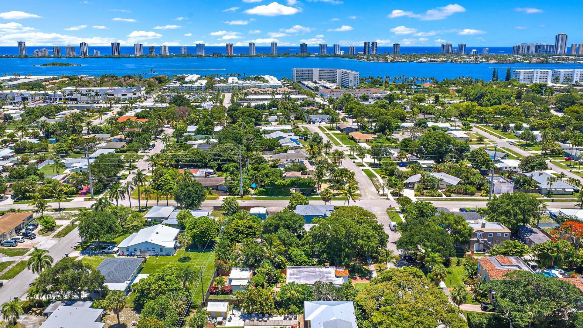 315 Hawthorne Drive, Lake Park, FL 33403 Photo