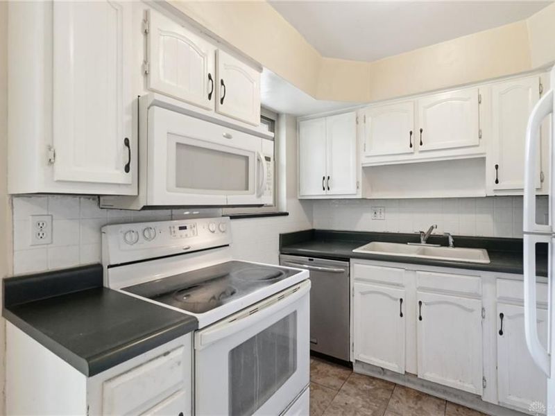 1851 Beaverton Drive, Kettering, OH 45429 Photo 13