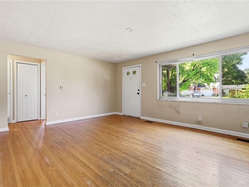 1851 Beaverton Drive, Kettering, OH 45429 Photo 7