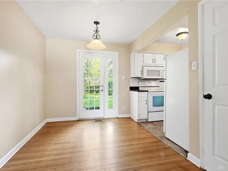 1851 Beaverton Drive, Kettering, OH 45429 Photo 9