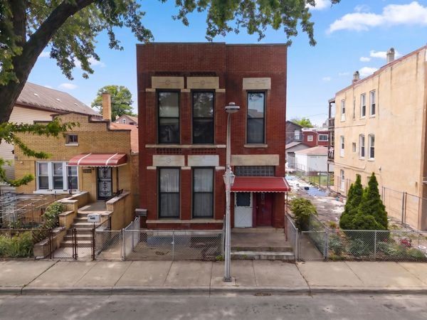 2918 S Wells Street , Chicago, IL 60616