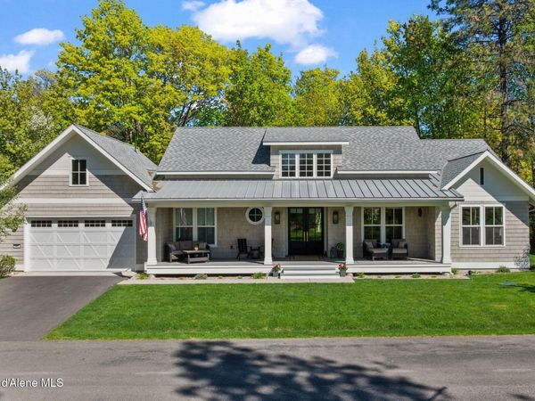 306 Eskridge Place , Dover, ID 83825