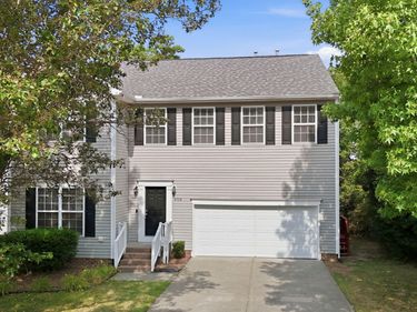 8709 Kaplan Woods Way, Wake Forest, NC 27587