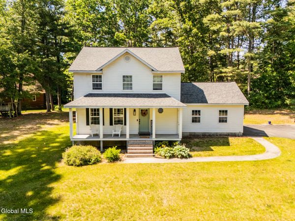 22 Snowberry Lane, Gansevoort, NY 12831