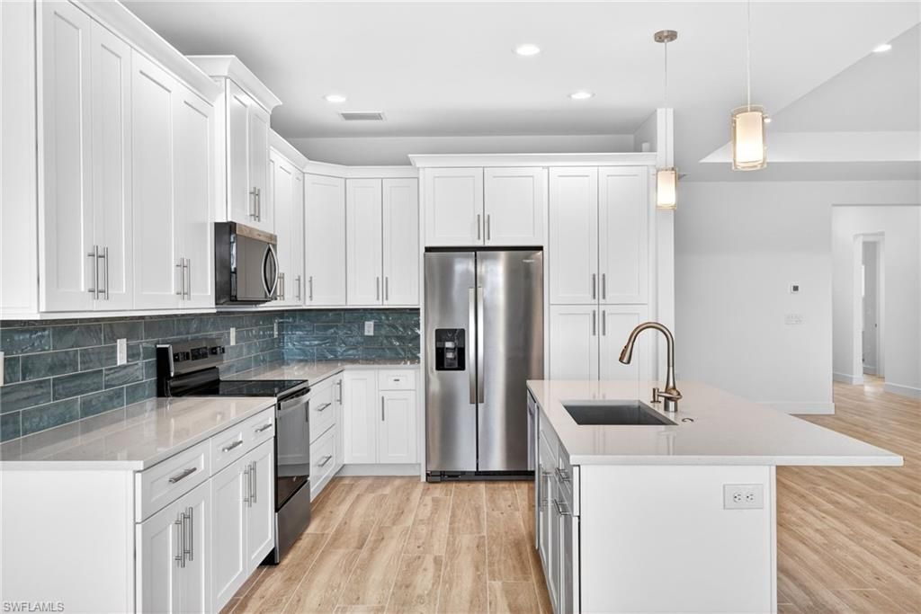 8613 Banyan Bay Blvd , Fort Myers, FL 33908 Photo