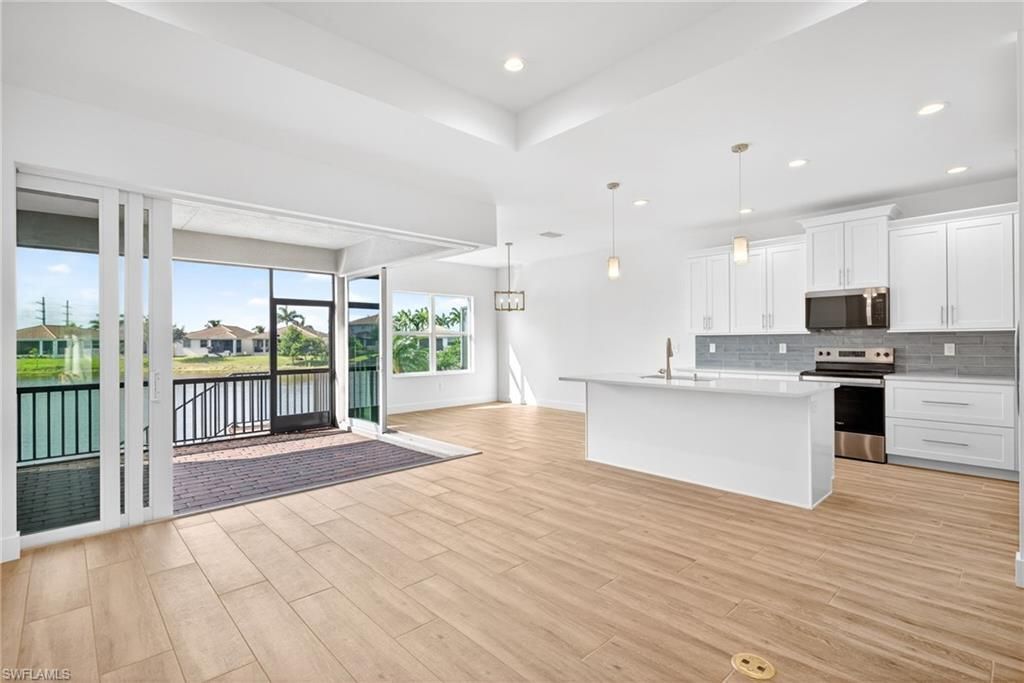 8613 Banyan Bay Blvd , Fort Myers, FL 33908 Photo