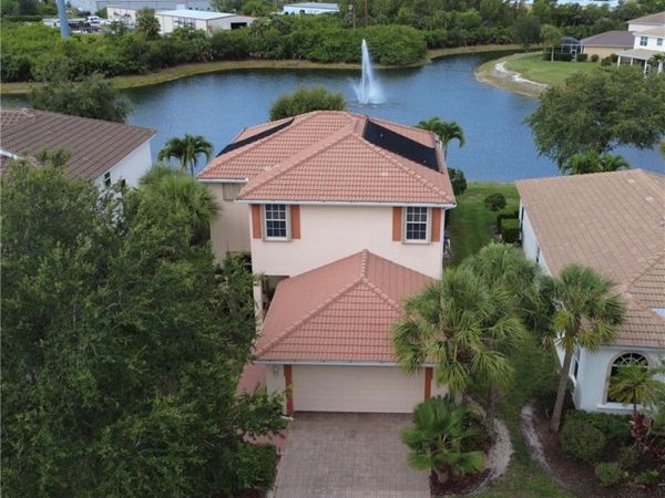 2540 Keystone Lake DR, CAPE CORAL, FL 33909