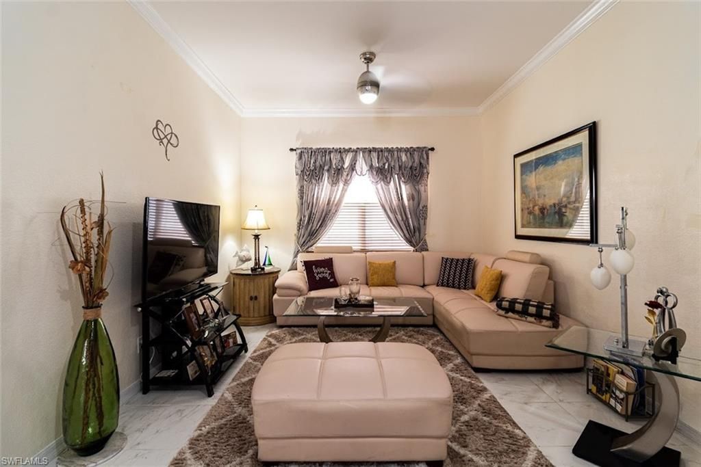 2540 Keystone Lake Dr, Cape Coral, FL 33909 Photo