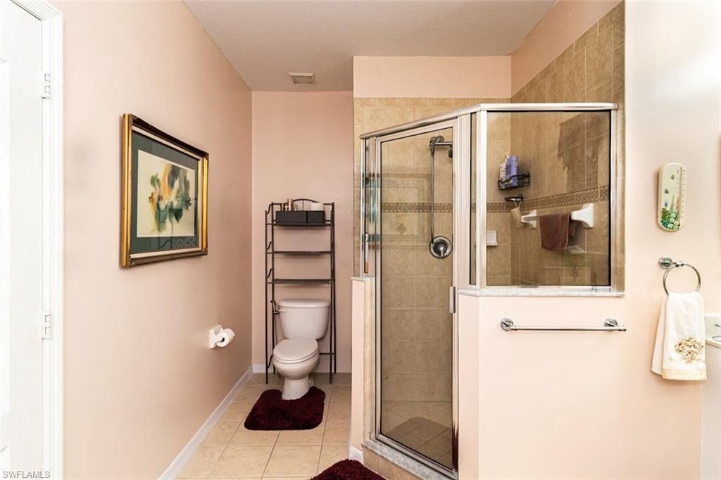 2540 Keystone Lake Dr, Cape Coral, FL 33909 Photo