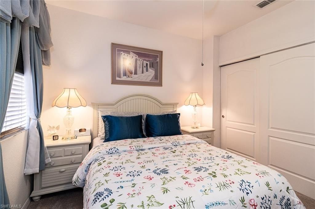 2540 Keystone Lake Dr, Cape Coral, FL 33909 Photo