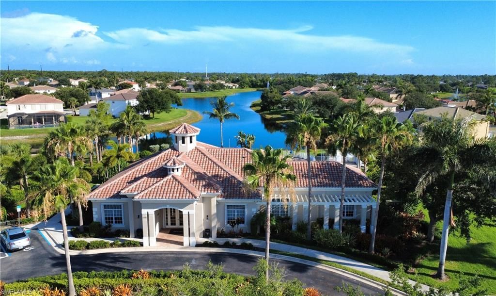 2540 Keystone Lake Dr, Cape Coral, FL 33909 Photo