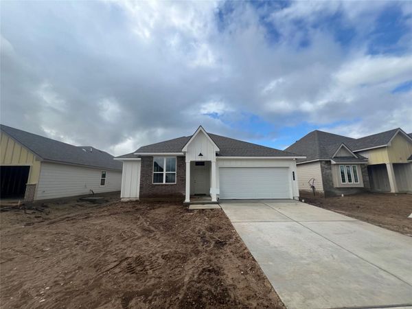 255 Gus LOOP , Georgetown, TX 78626
