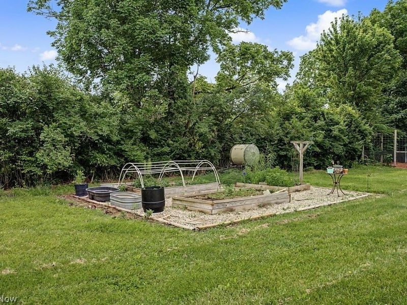 3787 Miller Road, Springfield, OH 45502 Photo 32