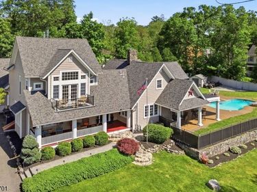 193 Long Pond Rd, West Milford, NJ 07421