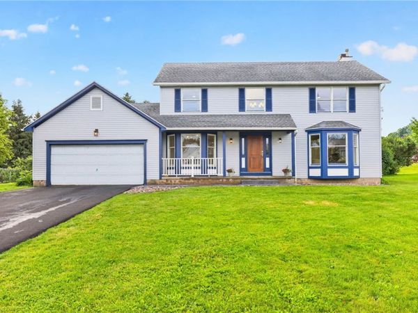 32 Hawkes , Webster, NY 14580