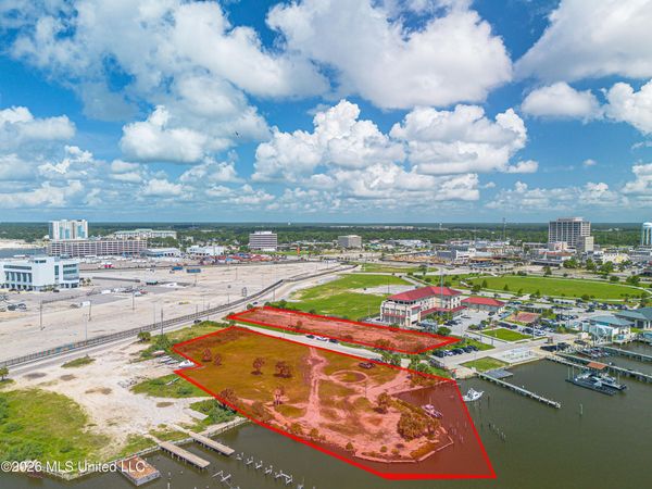 890 23rd Street, Gulfport, MS 39501