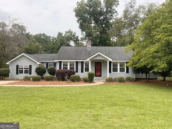 915 Cedar Street, Metter, GA 30439