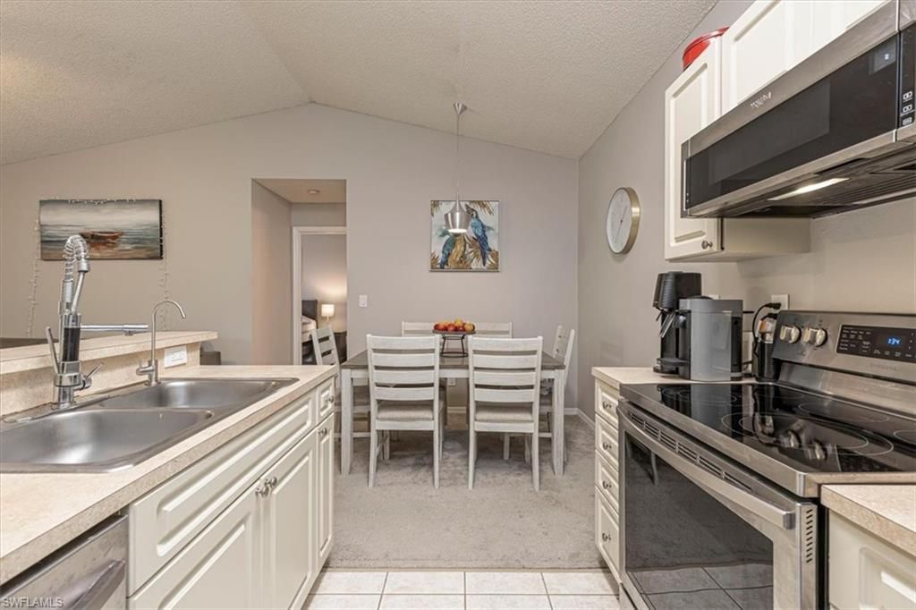 2202 Arbour Walk Cir, Unit 2124, Naples, FL 34109 Photo