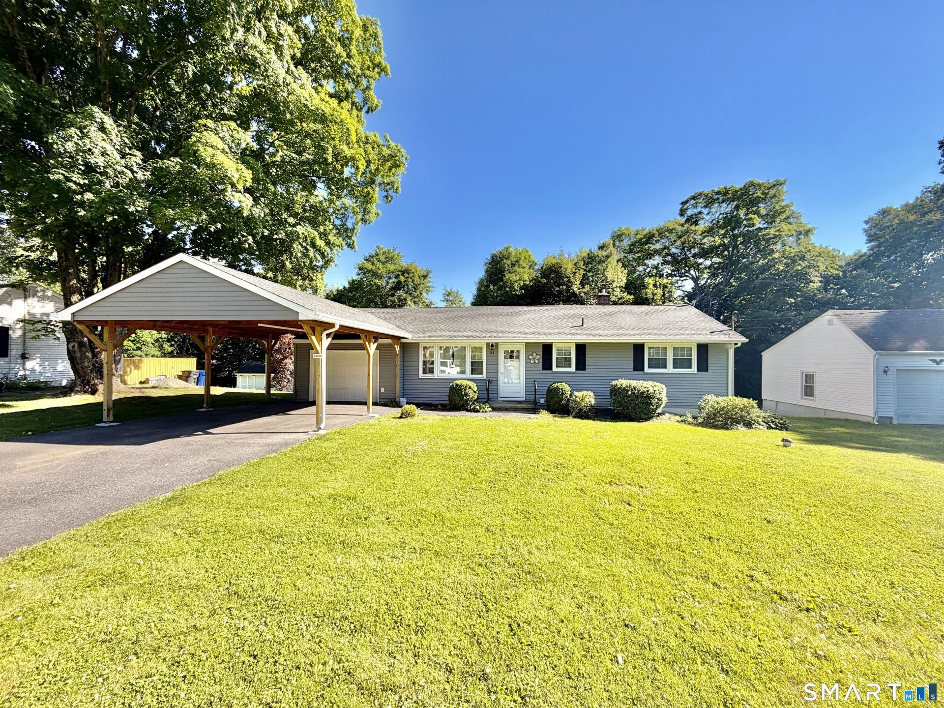 34 Scott, Torrington, CT 06790 Main Photo