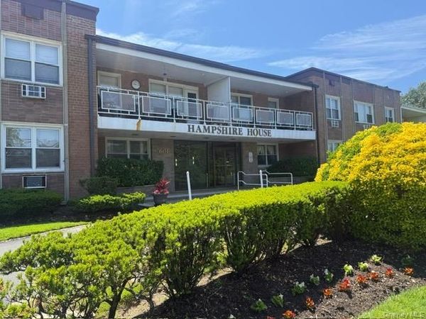 601 Chestnut Street , Unit A-15, Cedarhurst, NY 11516