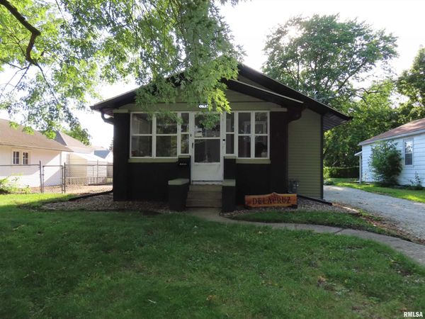 1236 BROWN Avenue, Galesburg, IL 61401