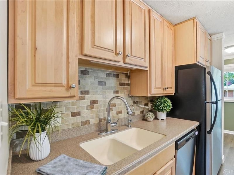 1684 Pierce Drive, Beavercreek, OH 45432 Photo 10